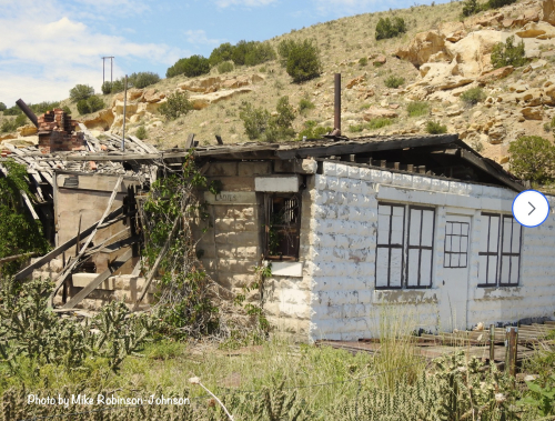 Another angle of the Tavern and womans entrance 