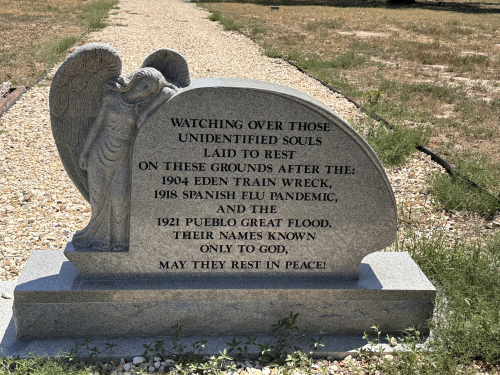 Roselawn Cemetery Marker